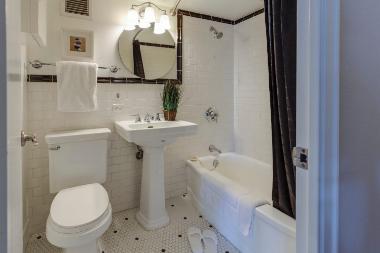 ideal furnishing for your airbnb - bathroom