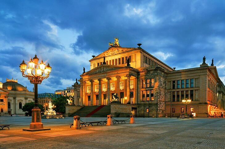 Berlin germany airbnb statistics