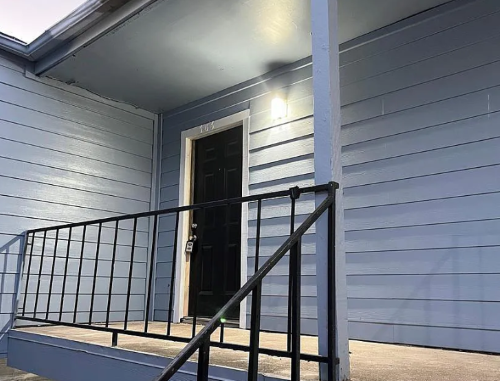 airbnb property for sale Houston City Centre